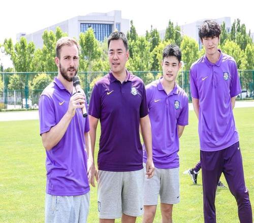 前浙江队中,场顾斌加盟,香港东方队,FB体育平台,FB体育官方网站,FB体育登录入口,FB体育app下载