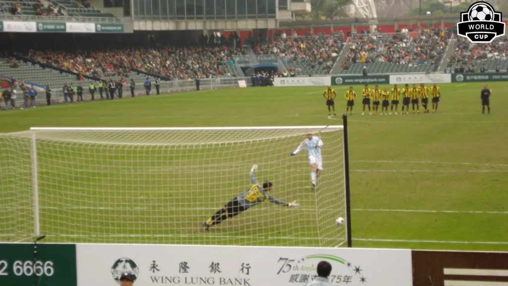 曼联力邀巴,西中场加盟,卡塞米罗坚,FB体育平台,FB体育官方网站,FB体育登录入口,FB体育app下载