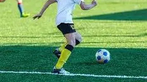 郭德纲幼子6岁烫发造型可爱，被誉为小版于谦